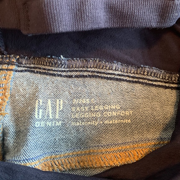 Gap Maternity jeans in size 26 short. Two pairs. - Picture 3 of 5